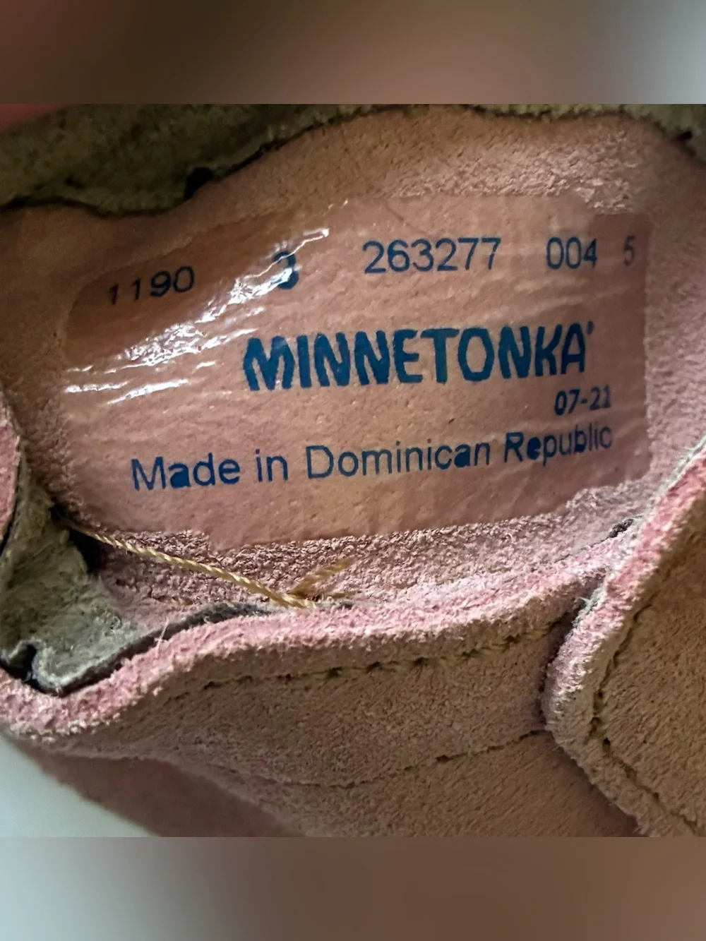 Minnetonka blush pink suede star booties baby girl size 3